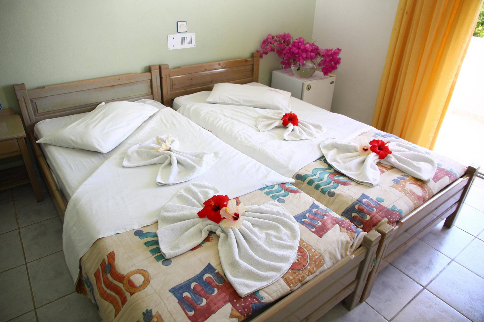 Resol Hotel Bali  ภายนอก รูปภาพ